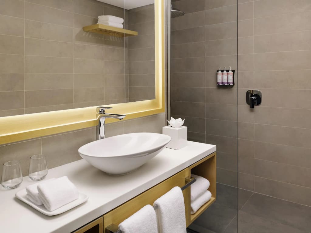 Mövenpick Resort Al Marjan Island - photo 10