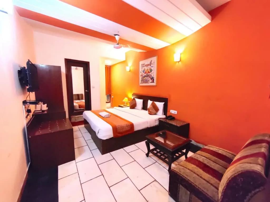 Hotel Unistar - photo 6