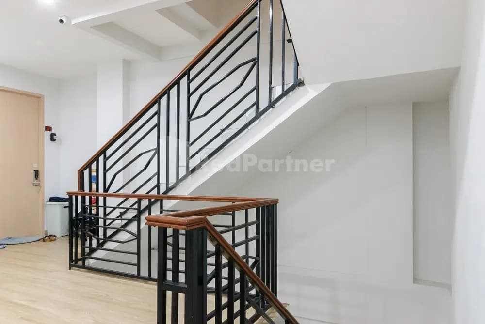 Go Home Residence RedPartner Near Monumen Nasional - photo 3
