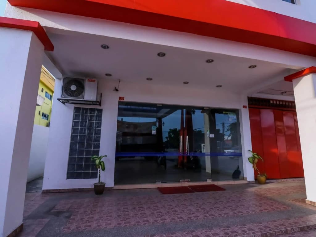 Nida Rooms Klang Meru Classics at Comfort Hotel Jalan Kapar - photo 1