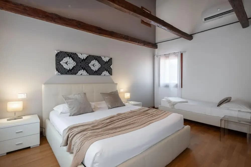 Herion Palace Apt 5 by Wonderful Italy - photo 1