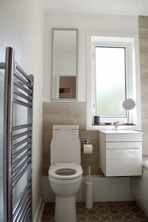 1 Bedroom Flat Near City Centre - photo 7