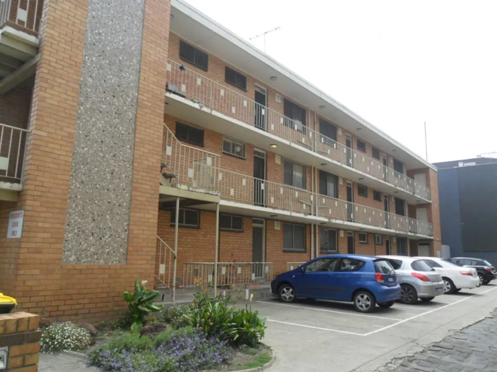 Australian Home Away @ Richmond - photo 1