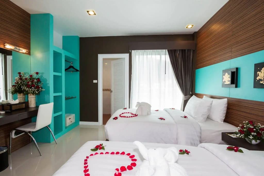 Patong Platinums - photo 15