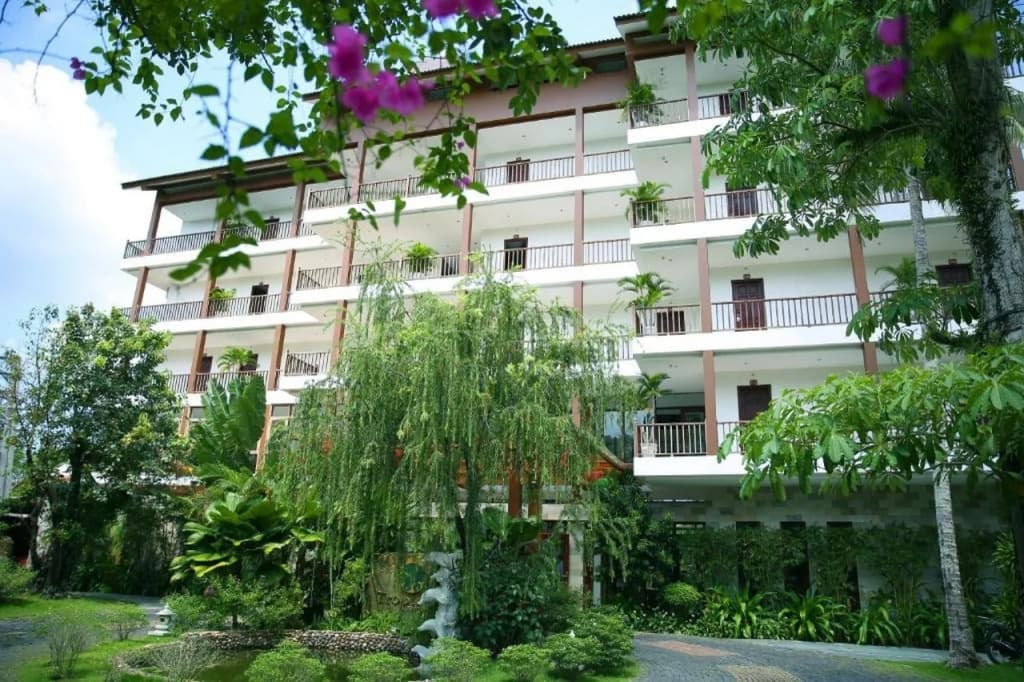 Tropicana Resort - photo 22