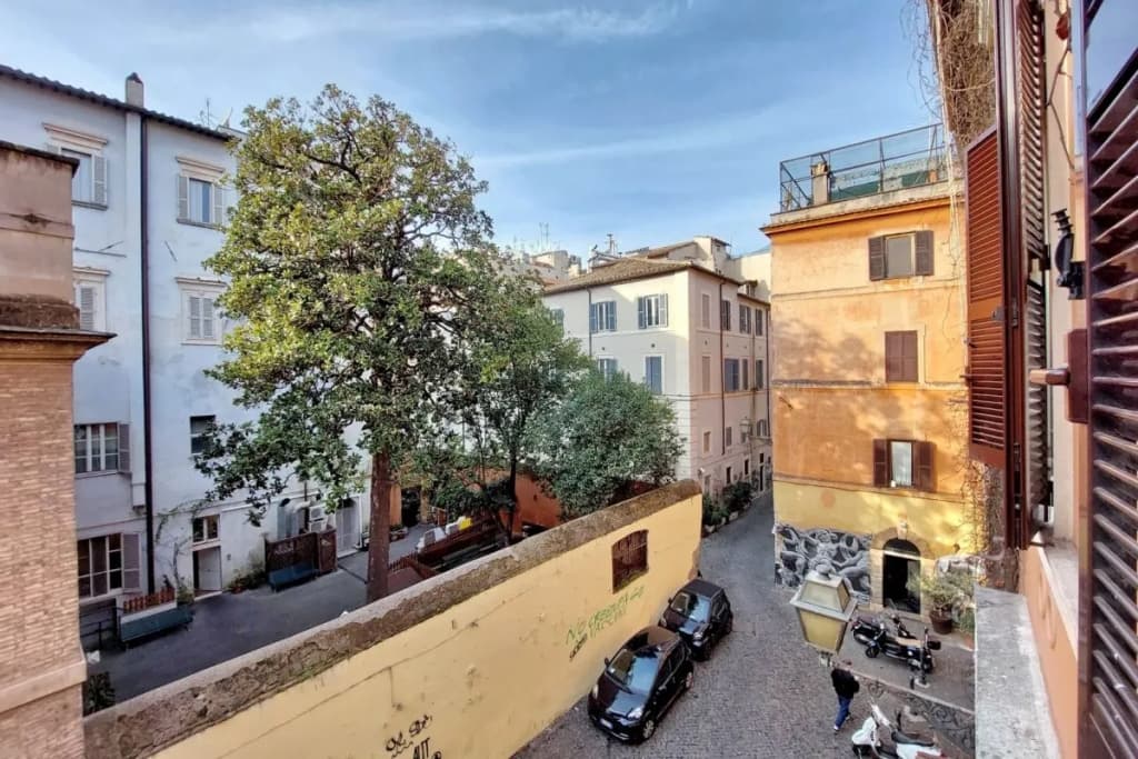 San Calisto Apartment - photo 2
