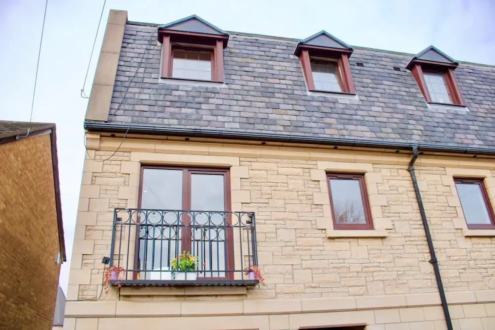 Mews House - main photo
