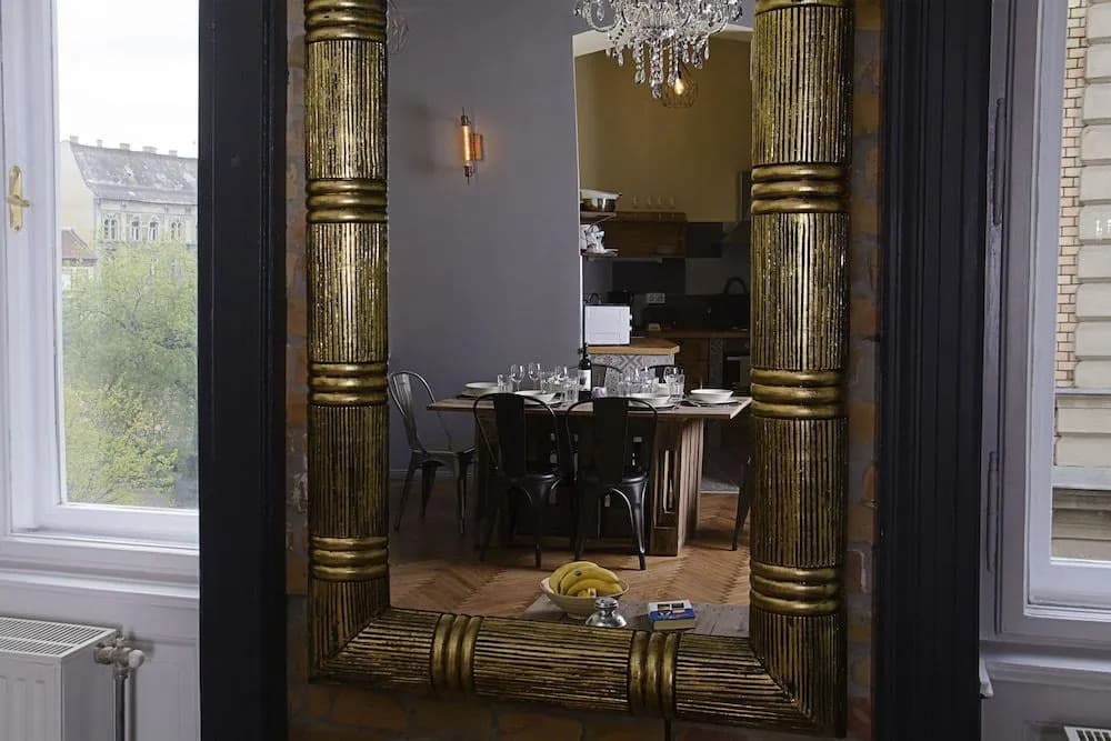New - Walnuttree Double 12 Person Apartment Central in Budapest - Hungary - photo 16