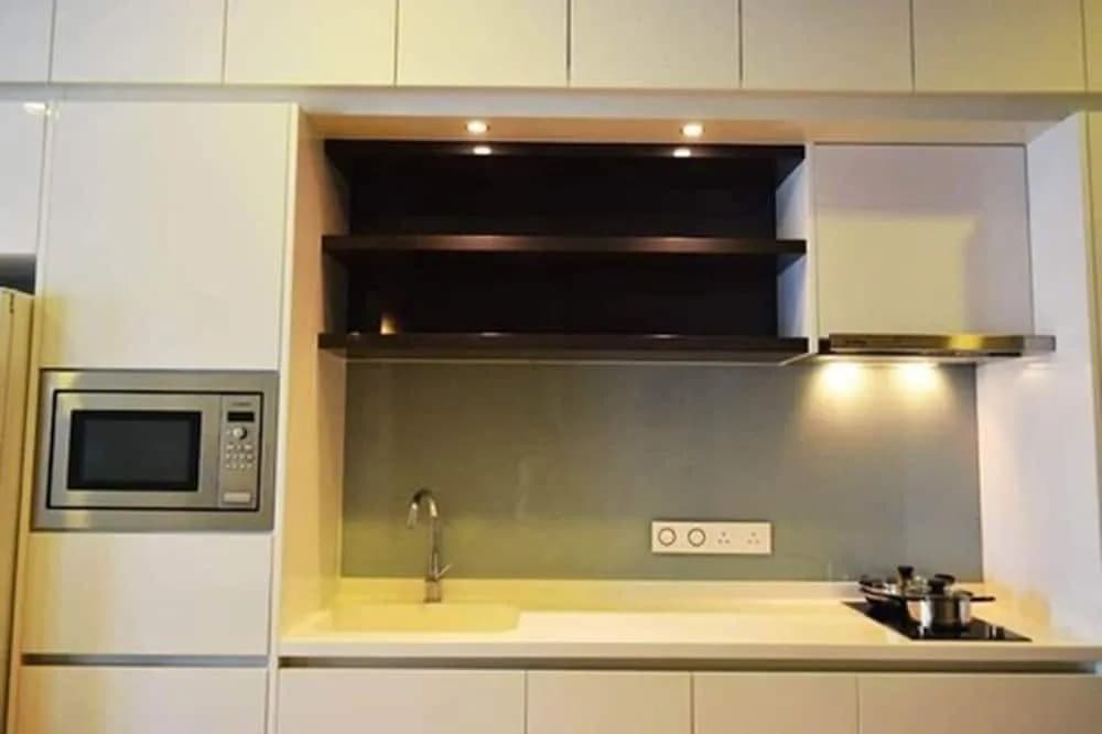The Charlton Place - photo 27