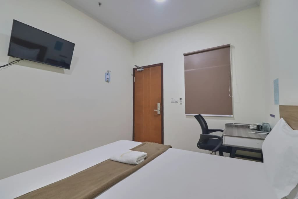 Aranis Hotel - photo 3