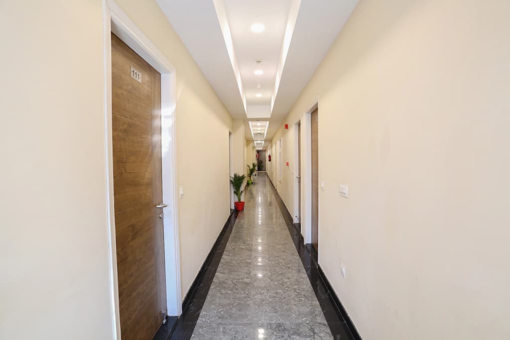 FabHotel GK Residency - photo 11