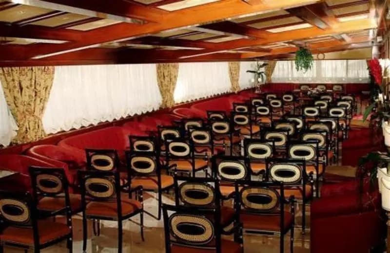 Champagne Palace Hotel - photo 24