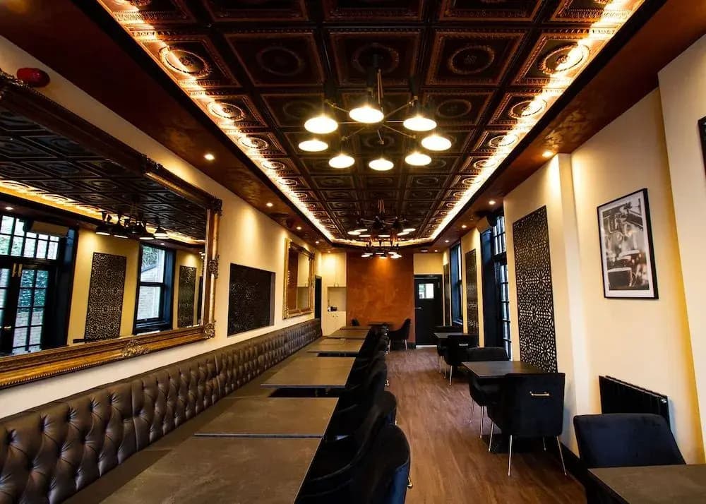 The Hadley Hotel - photo 19