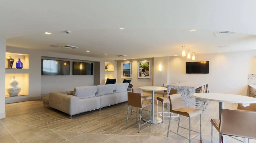 Pelicanstay in Coconut Grove Miami - photo 17
