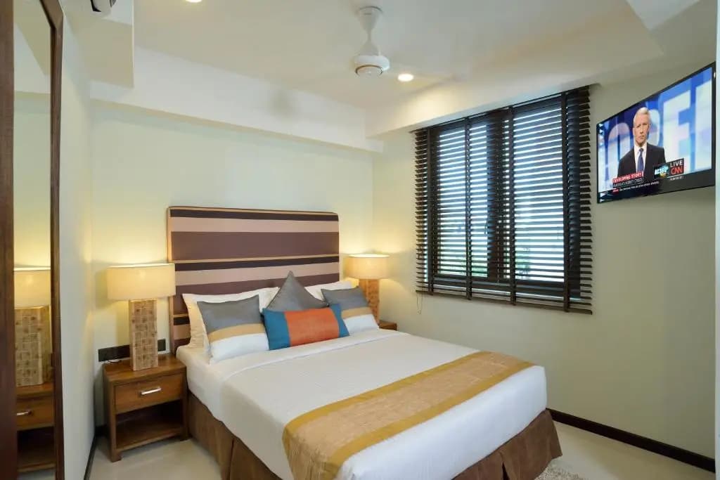The Somerset Hotel - photo 10