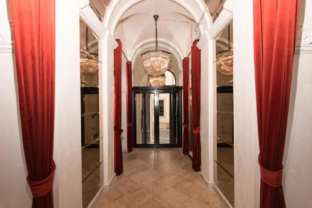 Hotel Rum Budapest - photo 18