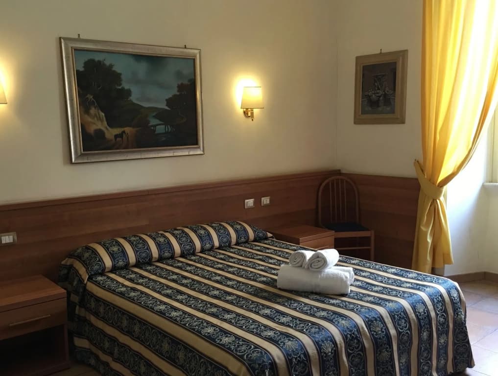 Hotel Bolognese - photo 5