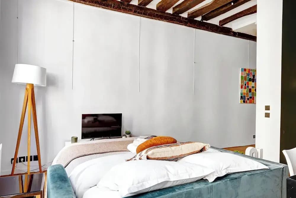 Chic 1BR Near Le Marais & Picasso Museum - photo 2