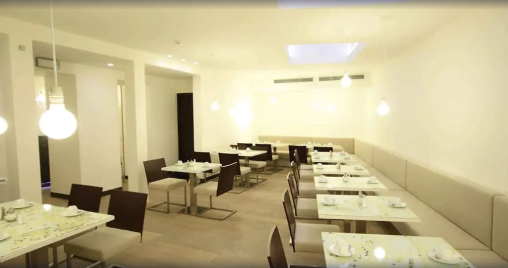 Pure White - photo 15