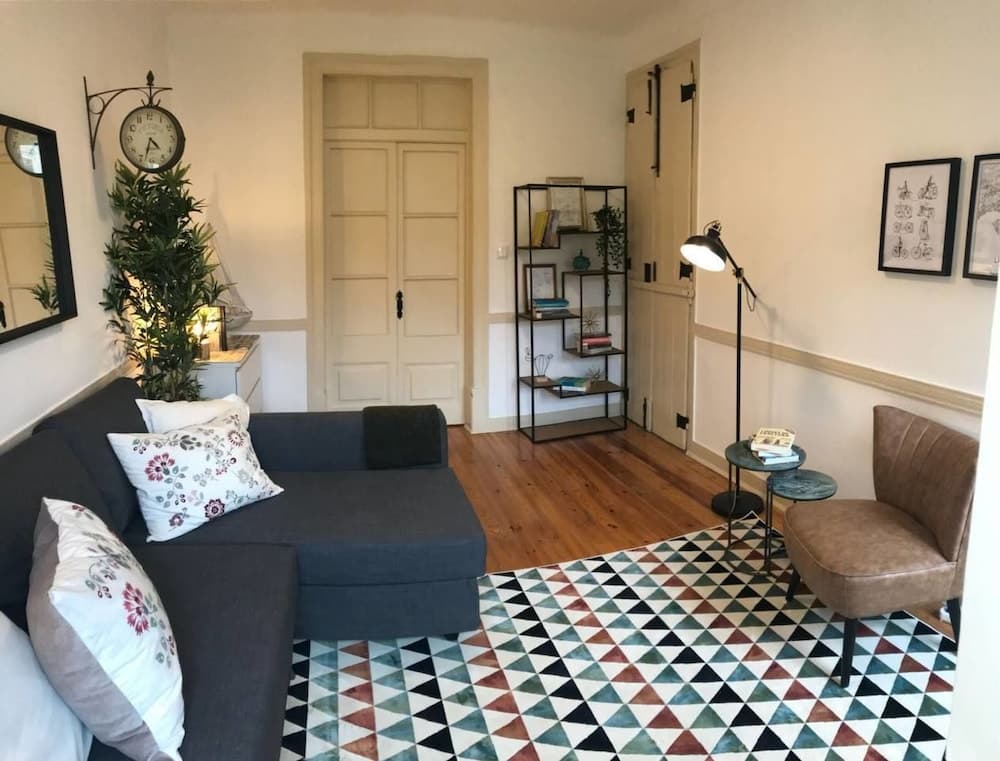 Charming flat at great location - photo 1