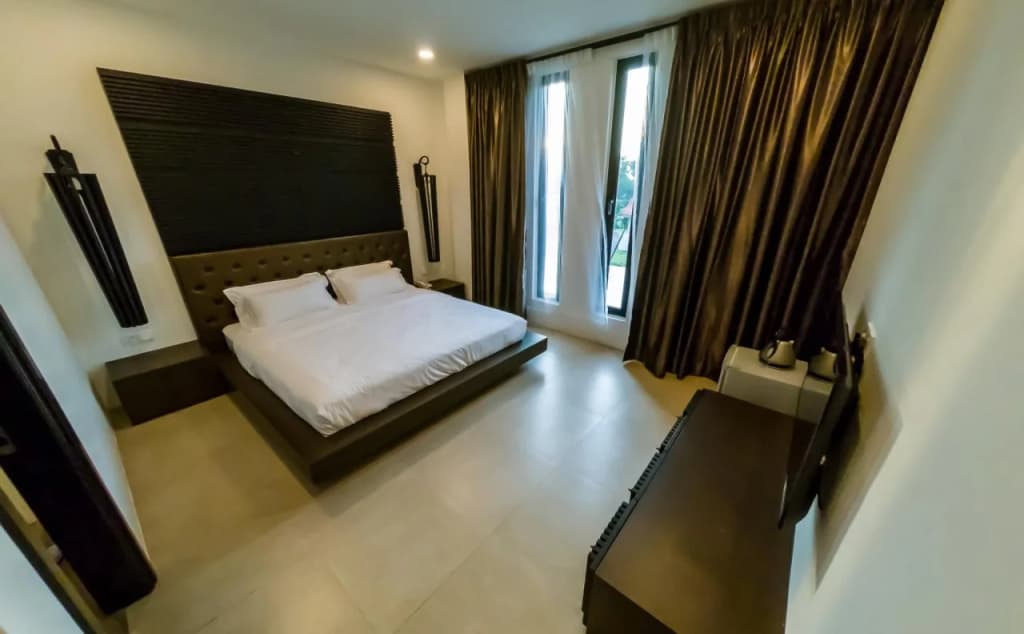 Hermitage Boutique House - photo 4