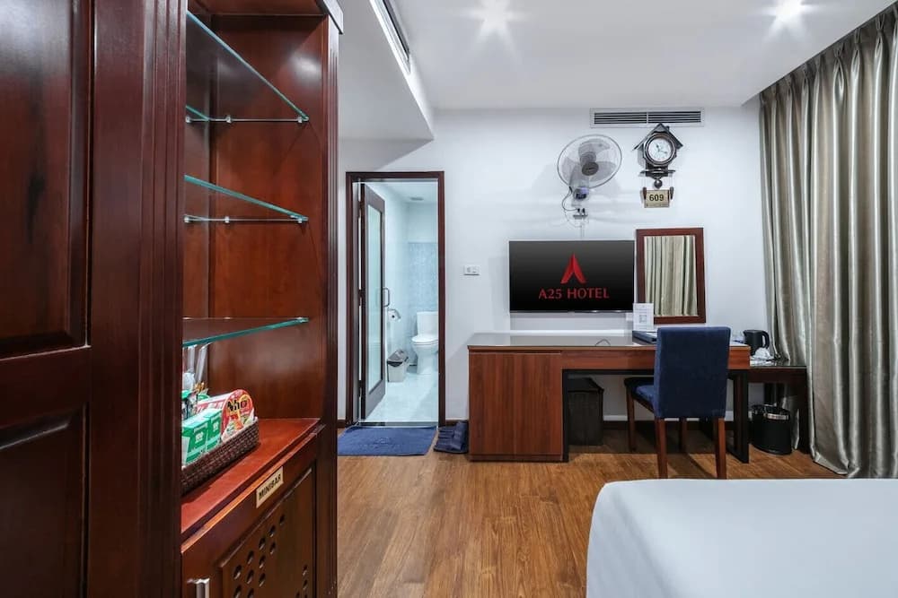 A25 Hotel - 63A Phương Liệt - photo 6