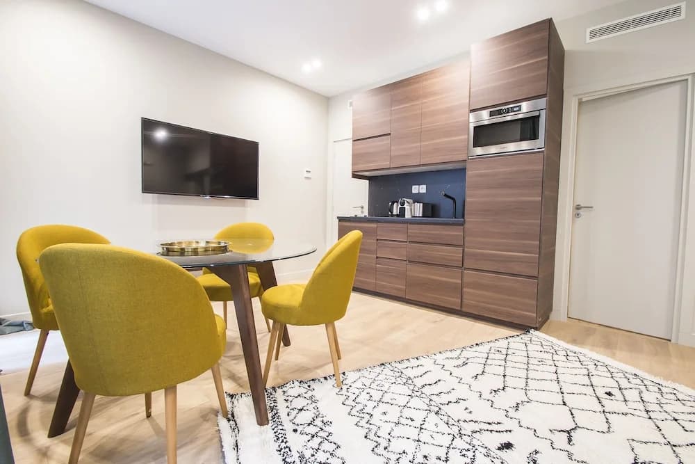 Luxury Apartment in Paris - République - photo 16