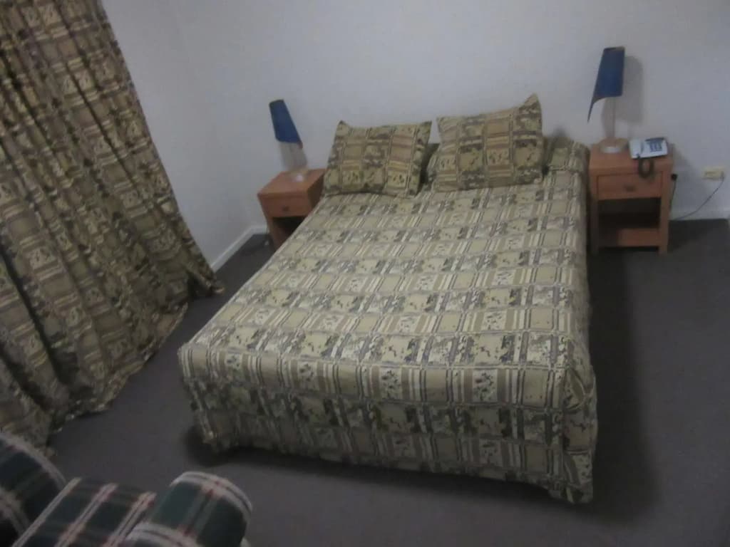El Toro Motel - photo 6