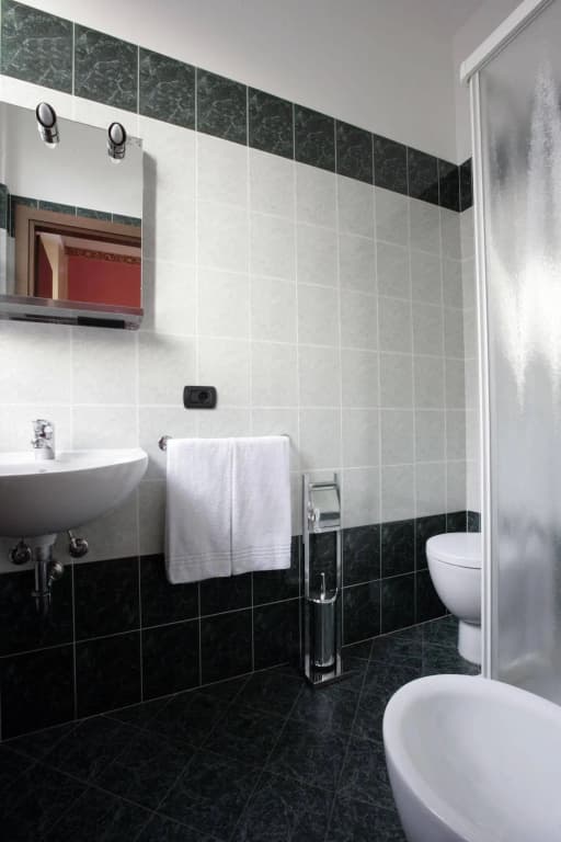 Miu Hotel - photo 8