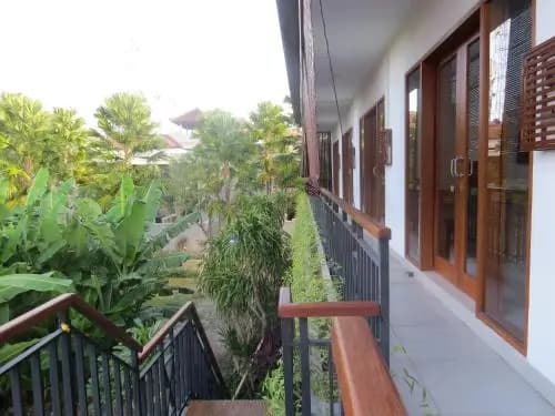 Penelopy Suites Oberoi - photo 13