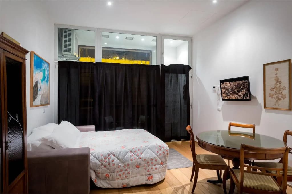 Florence Vintage Apartment - photo 4