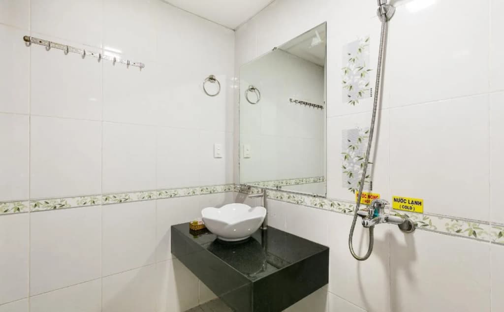 HANZ Quang Trung Hotel - photo 8