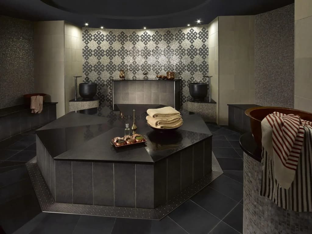 Shangri-La Hotel Apartments Qaryat Al Beri - photo 12