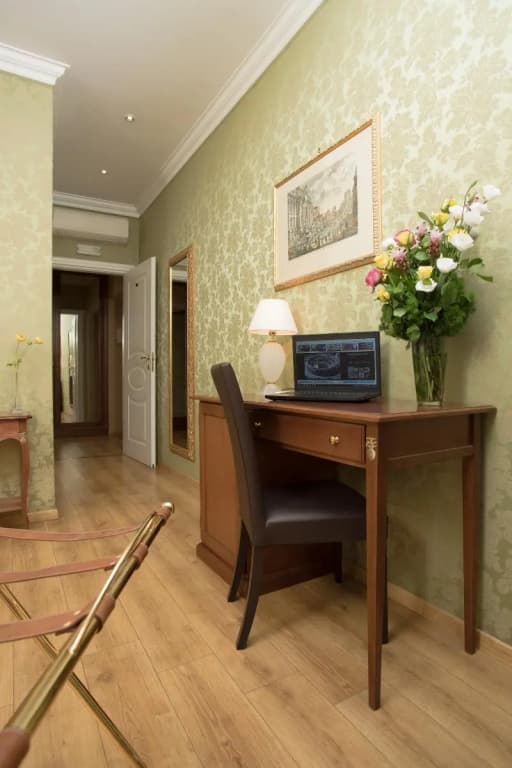 Rome King Suite - photo 1
