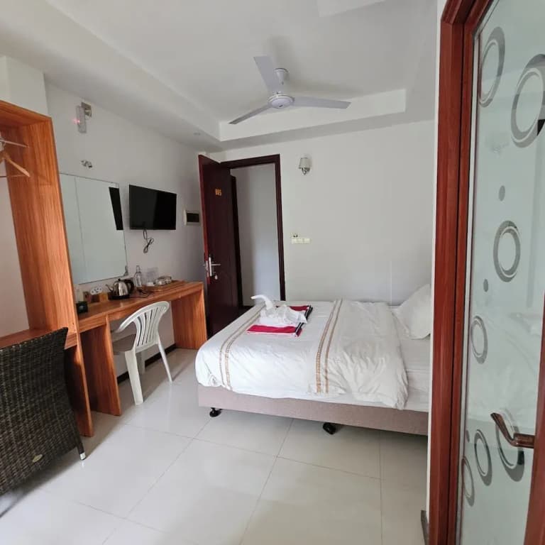 Palm Rest Hotel - photo 13