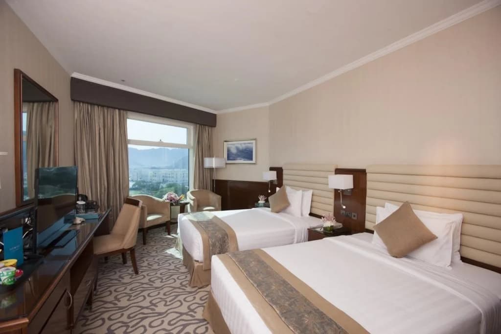 Oceanic Khorfakkan Resort And Spa - photo 18