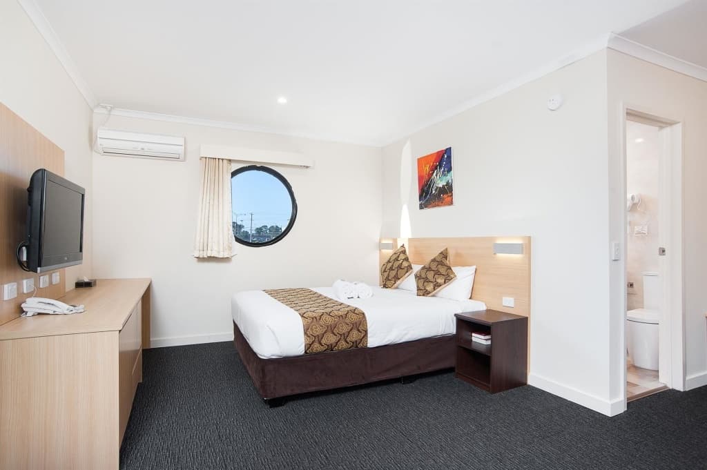 Mahoneys Motor Inn - photo 5