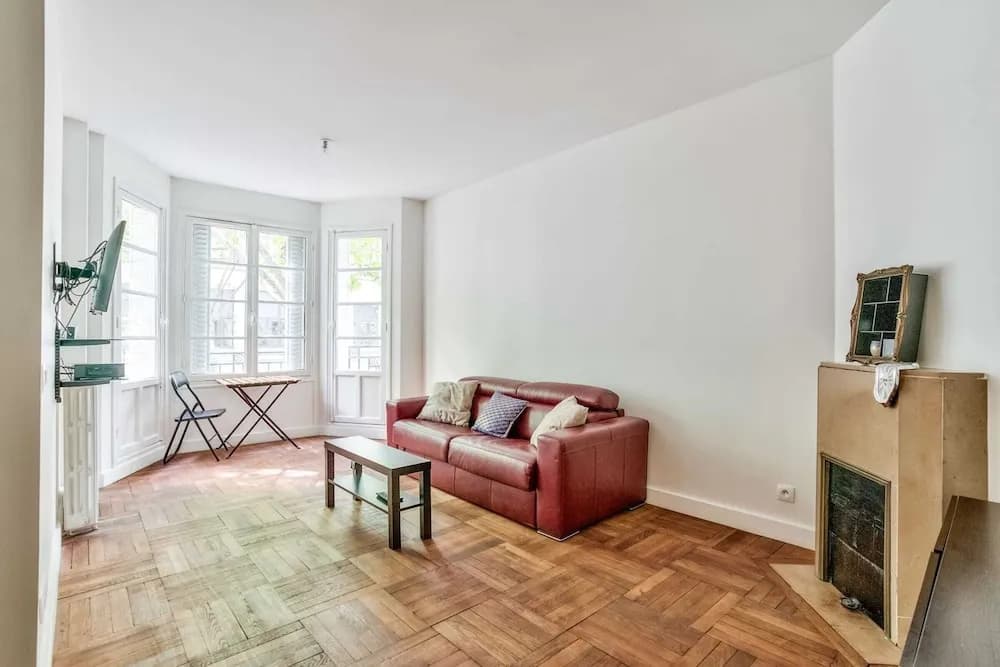 Apartment With Balcony Near Gare Montparnasse - photo 9