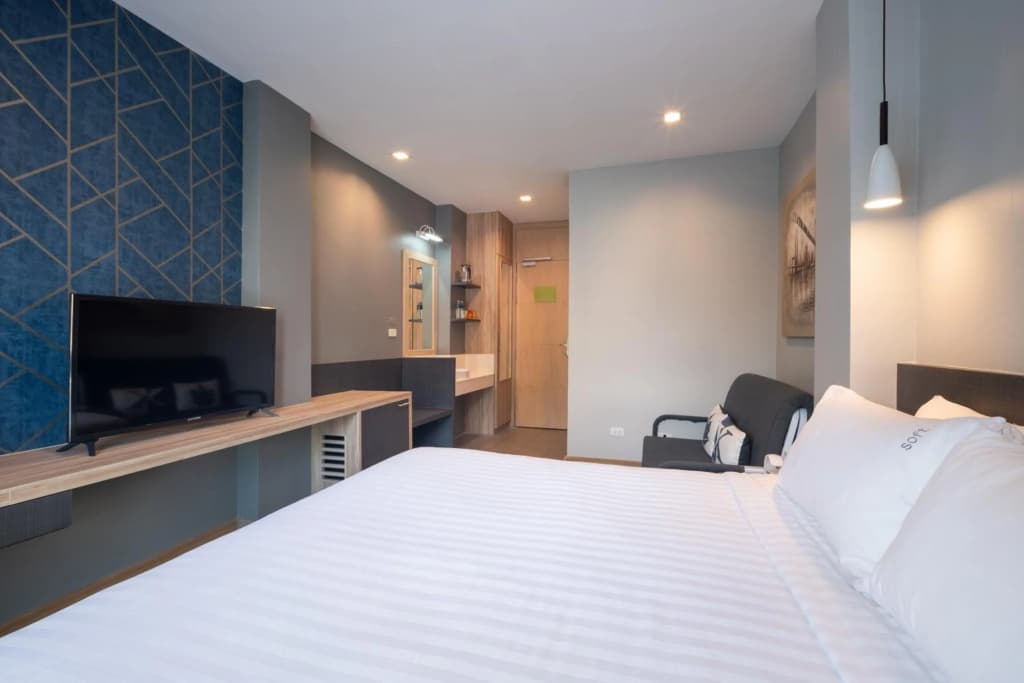 iCheck inn Gems Center Silom - photo 27
