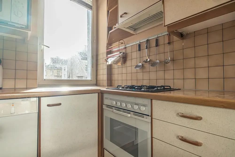 Affordable Apartment Close to Stadthalle - photo 5