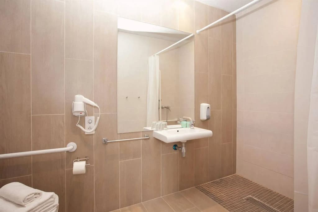 Hostal Centric - photo 8