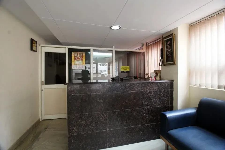 Hotel Dhawan - photo 2