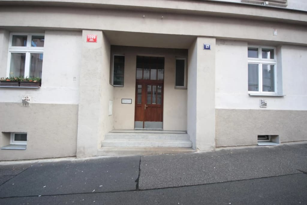 Gallery Apartment - photo 1