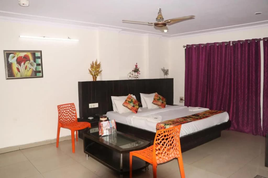 Hotel Surya Plaza - photo 20