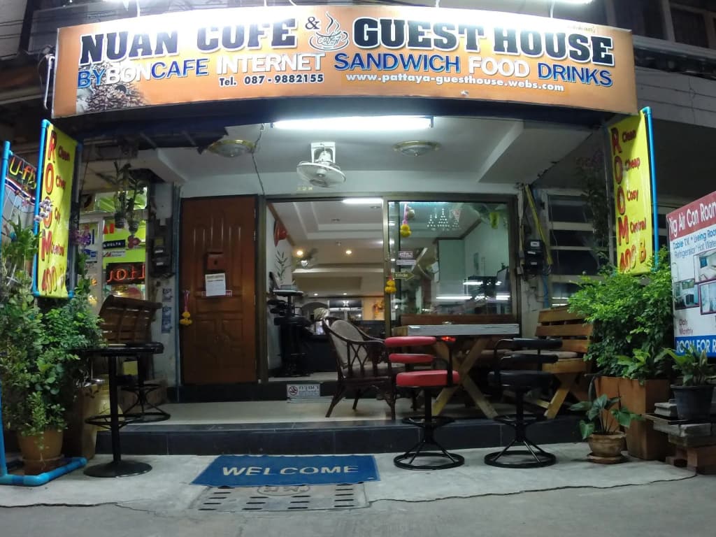 Nuan Cofe and Guesthouse - main photo