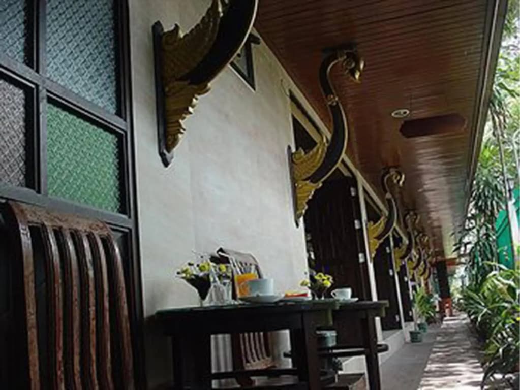 Boonsiri Place Hotel - photo 20