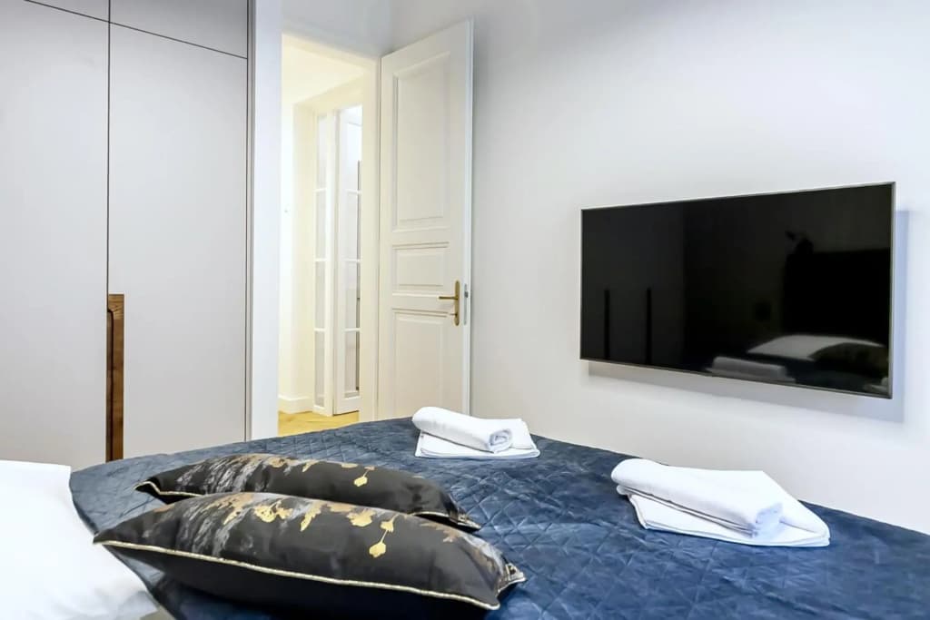 Luxury apartment in the centre - photo 7