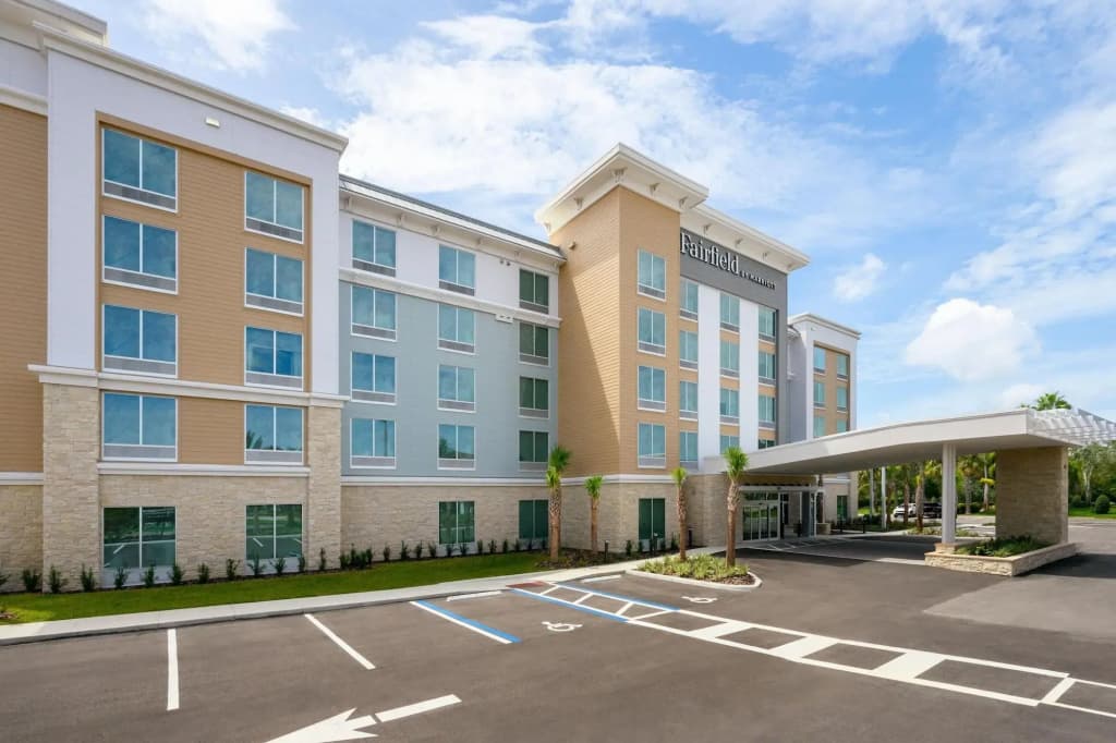 NEW - Fairfield Inn & Suites by Marriott Orlando at Millenia - photo 1