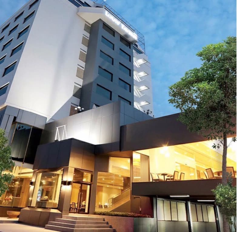 Louis' Tavern Hotel Don Muang - main photo