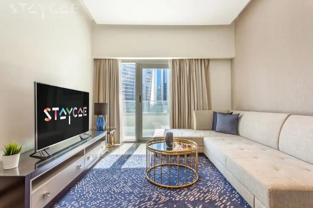 Staycae Majestine - main photo